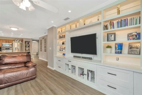 Купить виллу или дом в Тампа, Флорида 4 комнаты, 165.37м2, № 1911382 - фото 17