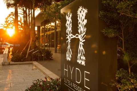 Copropriété à vendre à Miami, Floride: 1 chambre, 56.86 m2 № 1972860 - photo 2