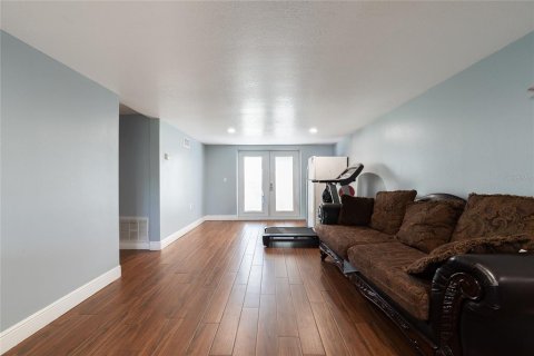 Villa ou maison à vendre à Orlando, Floride: 4 chambres, 186.55 m2 № 2277129 - photo 18