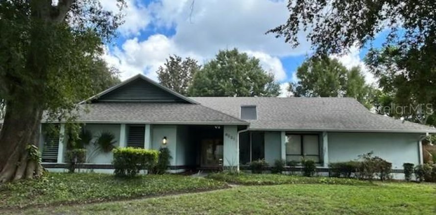 Villa ou maison à Orlando, Floride 4 chambres, 263.66 m2 № 2414880