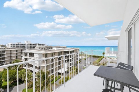 Condo in Palm Beach, Florida, 2 bedrooms  № 2173615 - photo 7