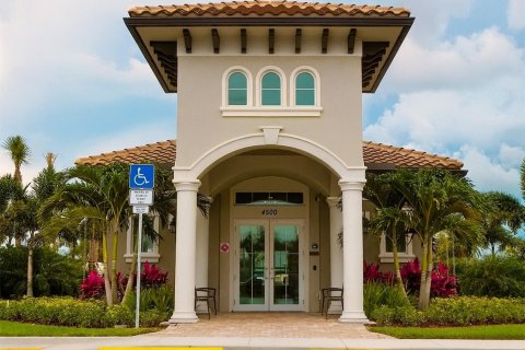 Condo in Hollywood, Florida, 2 bedrooms  № 2246629 - photo 19