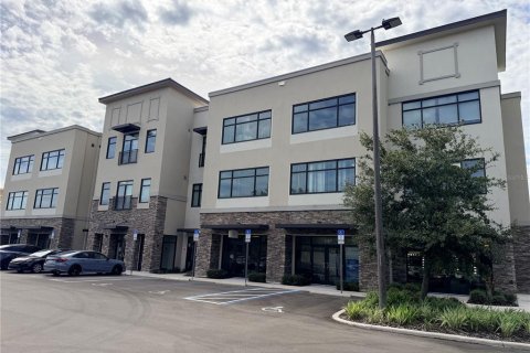 Immobilier commercial à vendre à Orlando, Floride: 56.76 m2 № 2390772 - photo 6