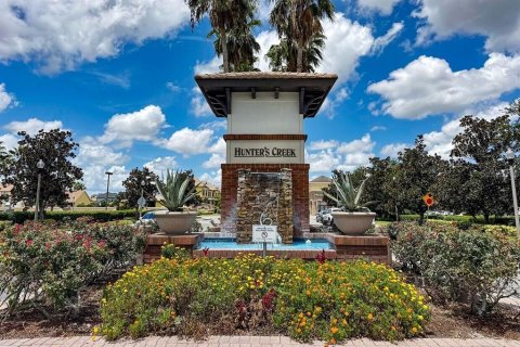 Immobilier commercial à vendre à Orlando, Floride: 56.76 m2 № 2390772 - photo 4