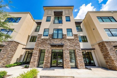 Immobilier commercial à vendre à Orlando, Floride: 56.76 m2 № 2390772 - photo 3
