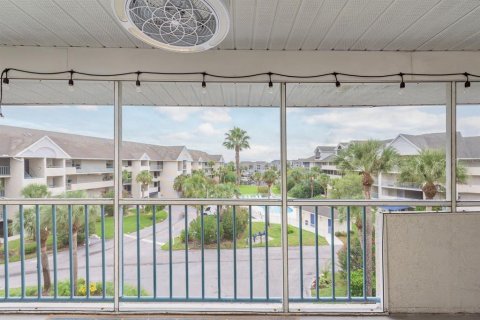 Condo in New Port Richey, Florida, 3 bedrooms  № 1900099 - photo 19
