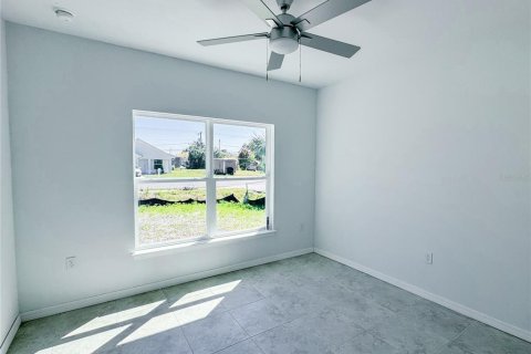 House in Fort Myers, Florida 4 bedrooms, 138.89 sq.m. № 1514781 - photo 13