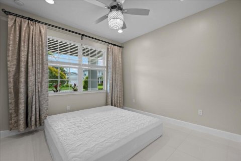 House in Loxahatchee Groves, Florida 4 bedrooms, 236.53 sq.m. № 2378709 - photo 12