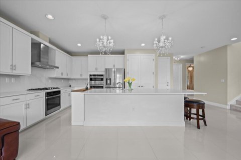 House in Loxahatchee Groves, Florida 4 bedrooms, 236.53 sq.m. № 2378709 - photo 4