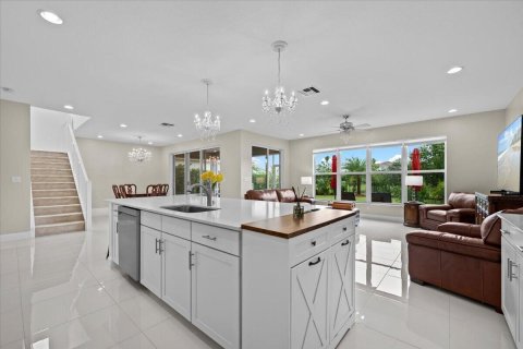 House in Loxahatchee Groves, Florida 4 bedrooms, 236.53 sq.m. № 2378709 - photo 9