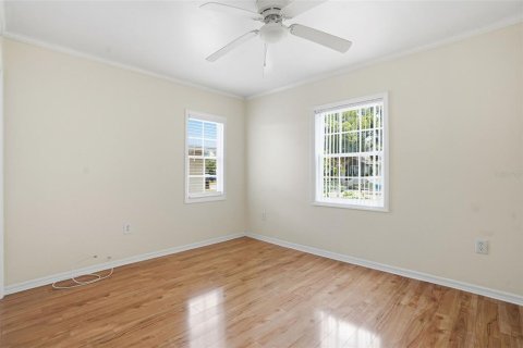 Villa ou maison à louer à Clearwater, Floride: 2 chambres, 99.96 m2 № 2115899 - photo 9