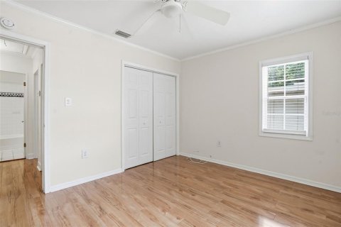 Villa ou maison à louer à Clearwater, Floride: 2 chambres, 99.96 m2 № 2115899 - photo 10