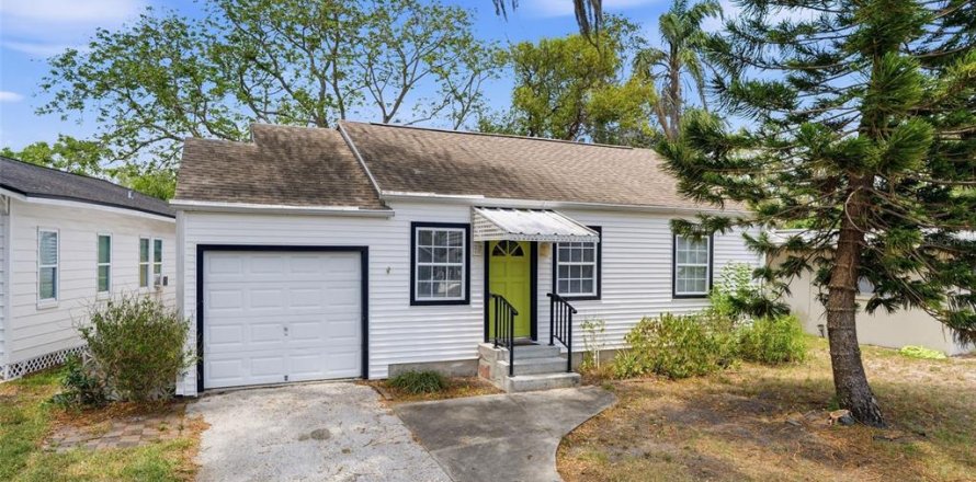 Villa ou maison à Clearwater, Floride 2 chambres, 99.96 m2 № 2115899