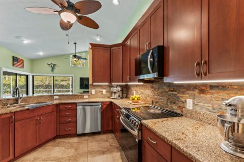 House in St. Lucie, Florida 3 bedrooms, 192.4 sq.m. № 2082835 - photo 3
