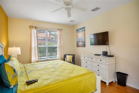 Casa en venta en Davenport, Florida, 6 dormitorios, 257.43 m2 № 2231206 - foto 15