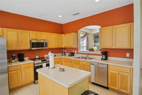 Casa en venta en Davenport, Florida, 6 dormitorios, 257.43 m2 № 2231206 - foto 10