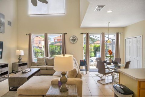 Casa en venta en Davenport, Florida, 6 dormitorios, 257.43 m2 № 2231206 - foto 5