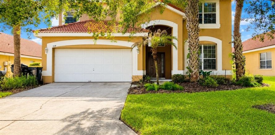Casa en Davenport, Florida 6 dormitorios, 257.43 m2 № 2231206