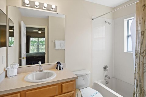 Casa en venta en Davenport, Florida, 6 dormitorios, 257.43 m2 № 2231206 - foto 26