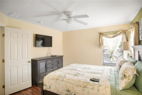 Casa en venta en Davenport, Florida, 6 dormitorios, 257.43 m2 № 2231206 - foto 23