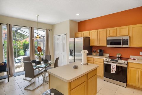 Casa en venta en Davenport, Florida, 6 dormitorios, 257.43 m2 № 2231206 - foto 8