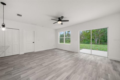 House in Sebring, Florida 3 bedrooms, 117.89 sq.m. № 2197000 - photo 21