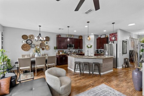 Villa ou maison à vendre à Orlando, Floride: 3 chambres, 162.76 m2 № 2295022 - photo 8