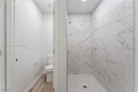 Villa ou maison à vendre à Lehigh Acres, Floride: 4 chambres, 163.32 m2 № 2006857 - photo 5