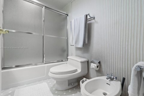 Copropriété à vendre à Miami, Floride: 3 chambres, 175.59 m2 № 1949702 - photo 8