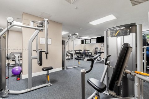 Copropriété à vendre à Miami, Floride: 3 chambres, 175.59 m2 № 1949702 - photo 24