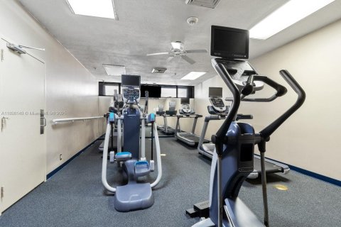 Copropriété à vendre à Miami, Floride: 3 chambres, 175.59 m2 № 1949702 - photo 19