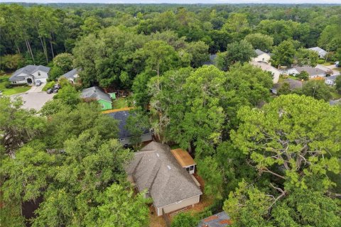 House in Gainesville, Florida 3 bedrooms, 132.85 sq.m. № 2150136 - photo 20