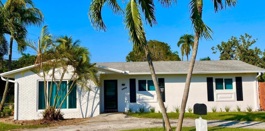 Villa ou maison à Dania Beach, Floride 4 chambres, 191.75 m2 № 2146820