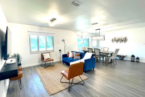 Villa ou maison à vendre à Dania Beach, Floride: 4 chambres, 191.75 m2 № 2146820 - photo 5