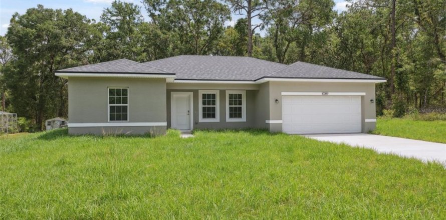 Villa ou maison à Citrus Springs, Floride 4 chambres, 146.79 m2 № 1872948