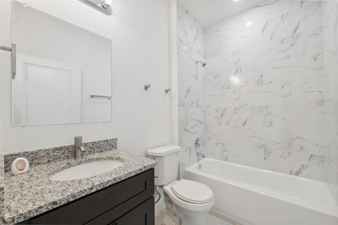 Casa en alquiler en Citrus Springs, Florida, 4 dormitorios, 146.79 m2 № 1872948 - foto 16