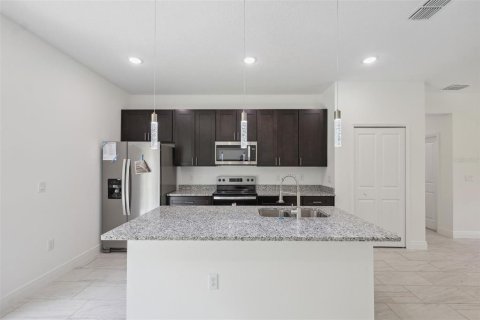 Casa en alquiler en Citrus Springs, Florida, 4 dormitorios, 146.79 m2 № 1872948 - foto 10