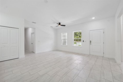Casa en alquiler en Citrus Springs, Florida, 4 dormitorios, 146.79 m2 № 1872948 - foto 25