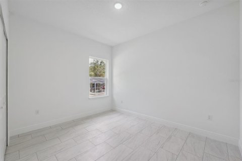 Casa en alquiler en Citrus Springs, Florida, 4 dormitorios, 146.79 m2 № 1872948 - foto 19