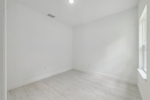 Casa en alquiler en Citrus Springs, Florida, 4 dormitorios, 146.79 m2 № 1872948 - foto 18