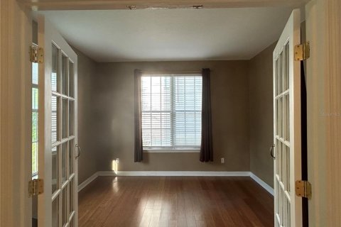 House in Tallahassee, Florida 4 bedrooms, 204.66 sq.m. № 2221942 - photo 24