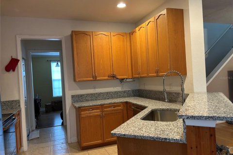 House in Tallahassee, Florida 4 bedrooms, 204.66 sq.m. № 2221942 - photo 9
