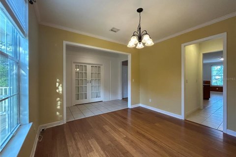 House in Tallahassee, Florida 4 bedrooms, 204.66 sq.m. № 2221942 - photo 25