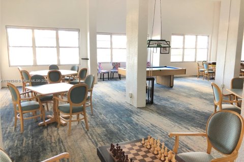 Снять в аренду кондоминиум в Авентура, Флорида 2 спальни, 116.22м2, № 1737924 - фото 11