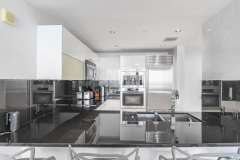 Copropriété à louer à Sunny Isles Beach, Floride: 1 chambre, 79.71 m2 № 1976889 - photo 13