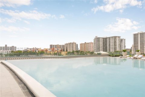 Copropriété à louer à Sunny Isles Beach, Floride: 1 chambre, 79.71 m2 № 1976889 - photo 25