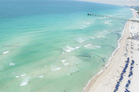 Copropriété à louer à Sunny Isles Beach, Floride: 1 chambre, 79.71 m2 № 1976889 - photo 26