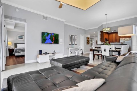 Condo in Kissimmee, Florida, 3 bedrooms  № 1658026 - photo 2
