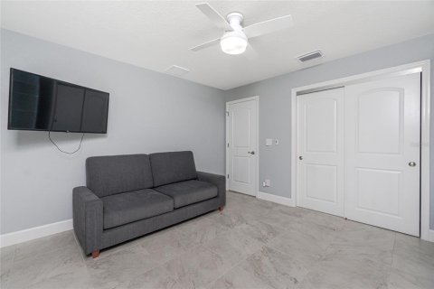 House in Rotonda, Florida 3 bedrooms, 160.81 sq.m. № 1827229 - photo 19