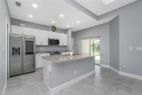 House in Rotonda, Florida 3 bedrooms, 160.81 sq.m. № 1827229 - photo 8